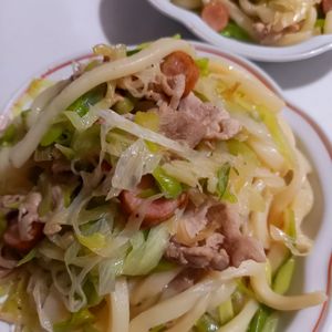 852468の作ってみた!投稿(5分で旨うまランチ♡白だしで長ねぎたっぷりガーリック焼うどん)