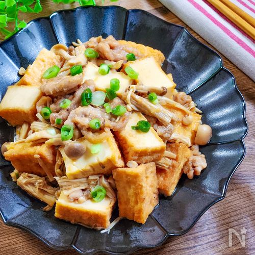 味染みウマぁ~!厚揚げきのこと豚こまのすき煮