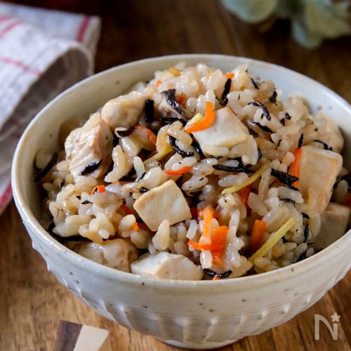 炊飯器で簡単!豆腐と餅の中華おこわ