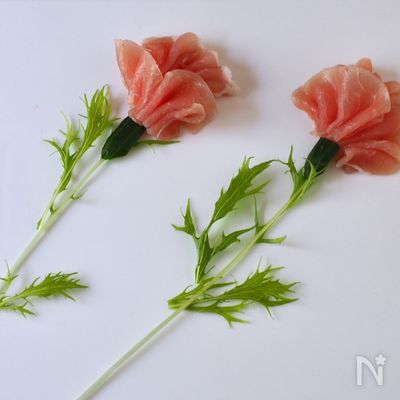 母の日に！生ハム
 カーネーション🌸