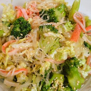 ゆみの作ってみた!投稿(ブロッコリーと白菜の《中華♡春雨サラダ》)