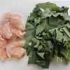 鶏むね肉とケールの簡単旨塩炒め。の工程1