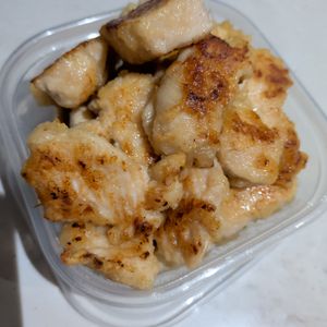 Reonの作ってみた!投稿(焼くだけ簡単！【鶏むね肉のガーリック醤油】しっとりコクうま♡)