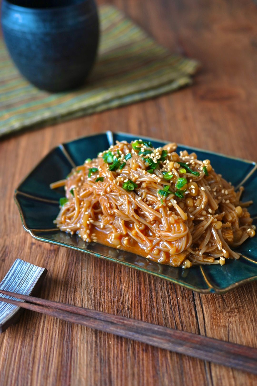 ごま油香る ヤンニョムえのき | レシピサイトNadia