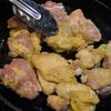 【ガリバタチキン丼】シェフの一番人気のまかない！の工程2