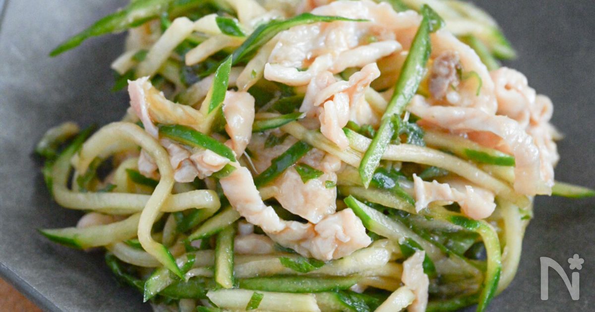 ついつい箸がすすむ！鶏皮ときゅうりのポン酢和え