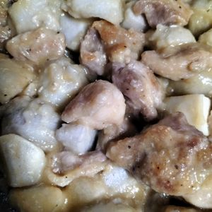1207859の作ってみた!投稿(【鶏肉と里芋の甘味噌照り焼き】美味しすぎ…♡ご飯泥棒おかず！)