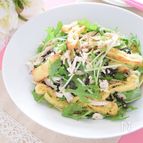 簡単＆激ウマ♡鶏のささみと焼き油あげの水菜塩こんぶサラダ