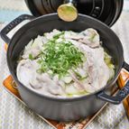 ストウブ鍋で白菜と豚肉のコトコト煮