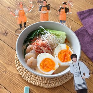 しめおじ【公式】の作ってみた!投稿(【究極の夏麺】激辛もマイルドも。冷やしマーラータンそうめん)