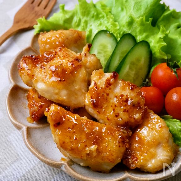 柔らか鶏むね肉の『甘辛ガーリック醤油チキン』
