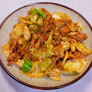 ひろりぃの作ってみた!投稿(【ご飯おかわり♡】豚こまキャベツのワンパン回鍋肉☆10分速攻)