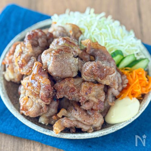 【豚こまのコンソメ唐揚げ】もんで焼くだけ！カリっとやみつき◎