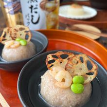 レンジで簡単!おもてなしにもおすすめ【もちもちれんこん饅頭】