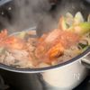 腸活にも♪旨辛♡豚こま肉でキムチ鍋風スープの工程1