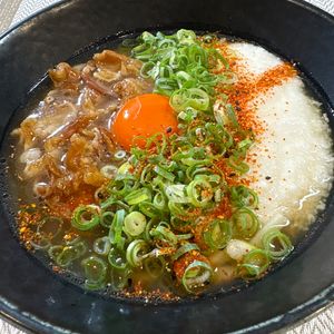楽ラク手抜キッチン🐶🐾の作ってみた!投稿(とろろ月見のせ『甘辛肉うどん』)