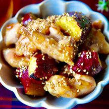 【さつまいもと鶏の照り照り炒め】甘じょっぱさがクセになる😋