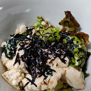 のんの作ってみた!投稿(焼肉屋さんのチョレギ豆腐サラダ【#タレが絶品】)