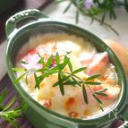 ホワイトソースなし！豆乳でポテトとベーコンのチーズグラタン