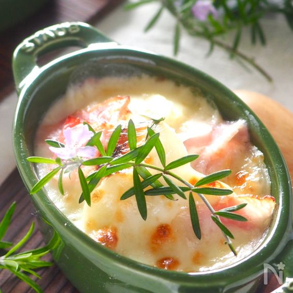 ホワイトソースなし！豆乳でポテトとベーコンのチーズグラタン