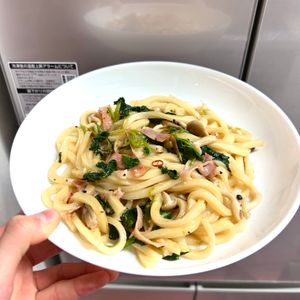 ケの作ってみた!投稿(冷凍うどんでお手軽☆ペペロンチーノうどん)