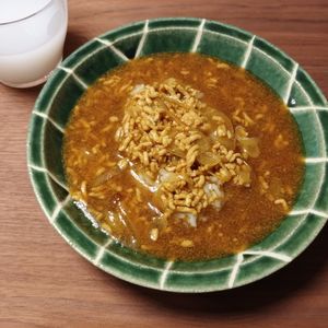 ゆの作ってみた!投稿(5分で完成♡お蕎麦屋さんみたいなカレーうどん)