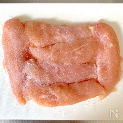 フレークチキンのエンパナーダ詰めレシピ