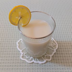 𝔂𝓾𝓶𝓲🍓の作ってみた!投稿(腸活&疲労回復♡甘酒レモンラッシー)