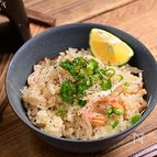 隠し味はすだち「カニバター釜飯」