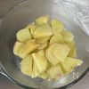 食物繊維たっぷり◎コク旨【新じゃがときのこの味噌マヨ炒め】の工程1