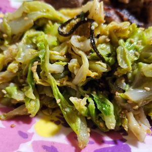 Maiの作ってみた!投稿(【春キャベツの塩こんぶ胡麻和え】ごま風味たっぷり♪簡単副菜◎)