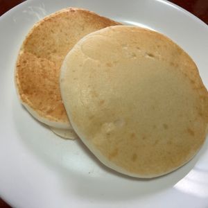 りんごの作ってみた!投稿(【小麦砂糖卵なしでもふんわり】シンプル米粉のパンケーキ)