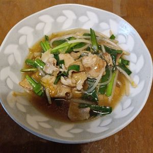 907307の作ってみた!投稿(10分かからず爆速！ごはんがすすむ【豚ニラもやしのとろみ丼】)