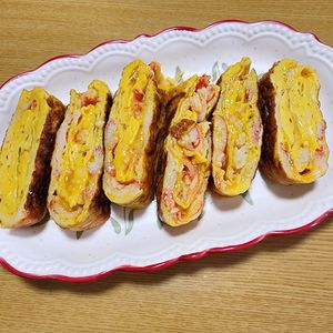 ナムディの作ってみた!投稿(ふわふわ甘〜いカニカマ卵焼き【#作り置き #冷凍保存】)