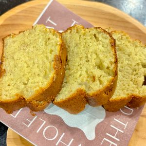164201の作ってみた!投稿(【焼くまで5分♡バナナパウンドケーキ】しっとりふんわり食感！)