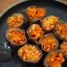 材料2つだけ!ボリュームアップ肉巻きにんじん