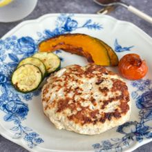 爽やかな香り♪ハーブ入り豆腐ハンバーグ