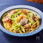 ワンパンで楽ちん！春キャベツとあさりのスープパスタ