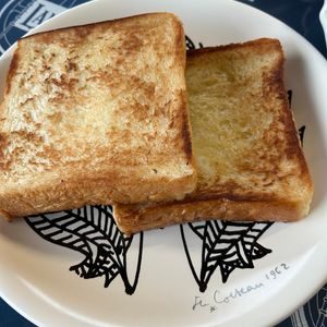 Memento-MORIの作ってみた!投稿(サクふわ！フライパン焼き「バタートースト」)