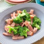ブロッコリーとベーコンの蒸し焼き【お弁当に便利】