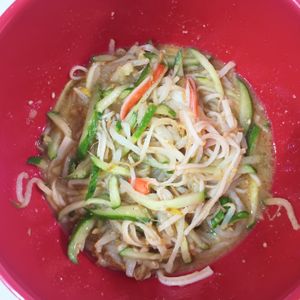 milkの作ってみた!投稿(【もやしときゅうりとカニカマの中華サラダ】即席レンジで時短♡)