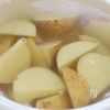 揚げずにカリカリ☆【新じゃがののり塩焼き】お弁当にも◎の工程1