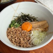 【だしパックの中身でつくる】絶品だし塩まぜそば