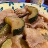 891267の作ってみた!投稿(【豚バラと厚切りズッキーニのにんにく醤油炒め】食材2つで!)