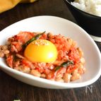 簡単すぎるのに絶品！納豆キムチの月見和え