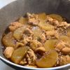 香ばしコク旨！【鶏肉と大根のうま煮】の工程6