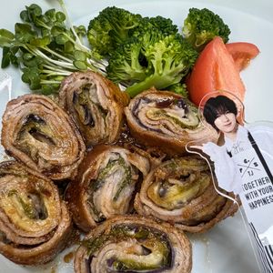 それぞれの作ってみた!投稿(【生焼け回避!絶品♡︎豚バラの茄子チーズロール】簡単/時短)