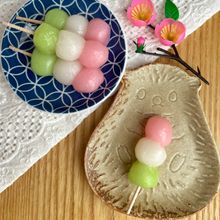 市販品で1/3サイズの可愛いお団子🍡