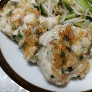 ハシガミダイコウの作ってみた!投稿(鶏むね肉の梅しそチーズ焼き│外はカリッ！中はやわらか)