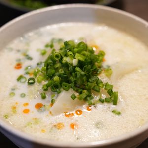 そらの作ってみた!投稿(コク旨♩白菜と大根の豚骨風おかずスープ)